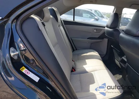 2015 Toyota Camry Se z USA, uszkodzony, nr VIN 4T1BF1FK1FU089922